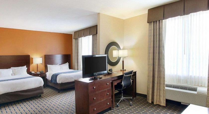 Comfort Suites Waxahachie - Dallas