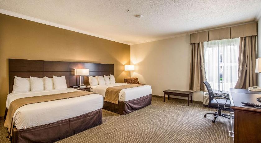 Quality Inn & Suites Seabrook- NASA- Kemah