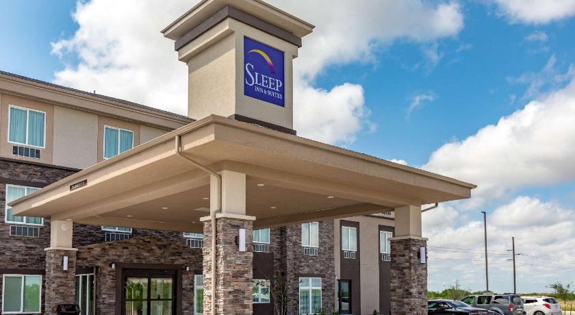 Sleep Inn & Suites photo