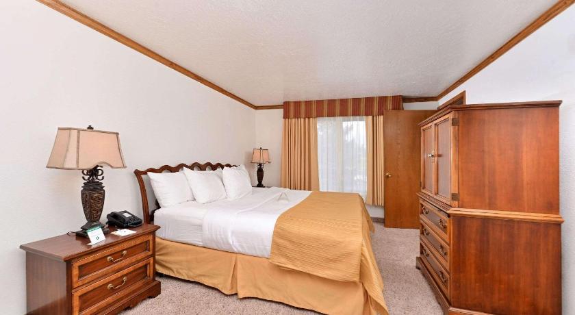 Quality Inn Vernal near Dinosaur National Monument