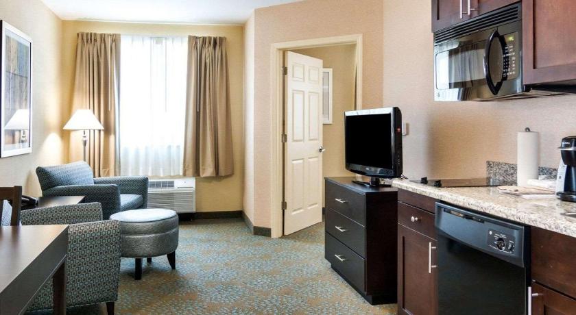 Suburban Extended Stay Hotel Quantico