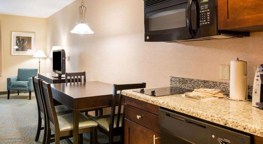 Suburban Extended Stay Hotel Quantico