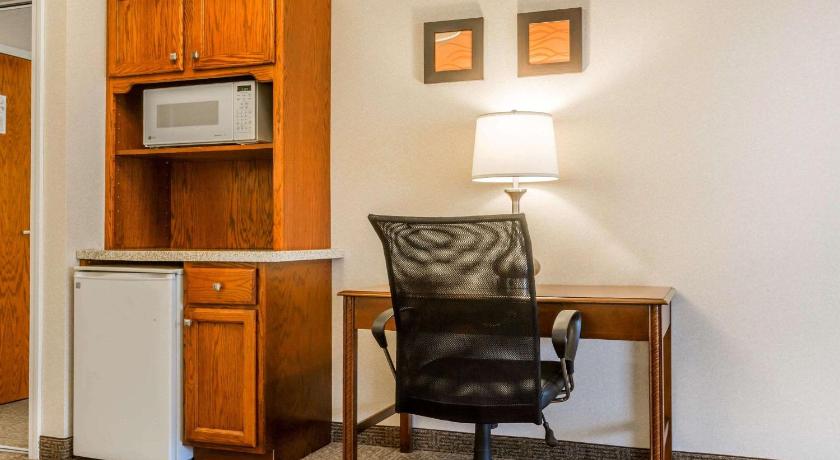 Comfort Inn and Suites South Burlington