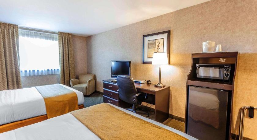 Quality Inn Near Seattle Premium Outlets Arlington