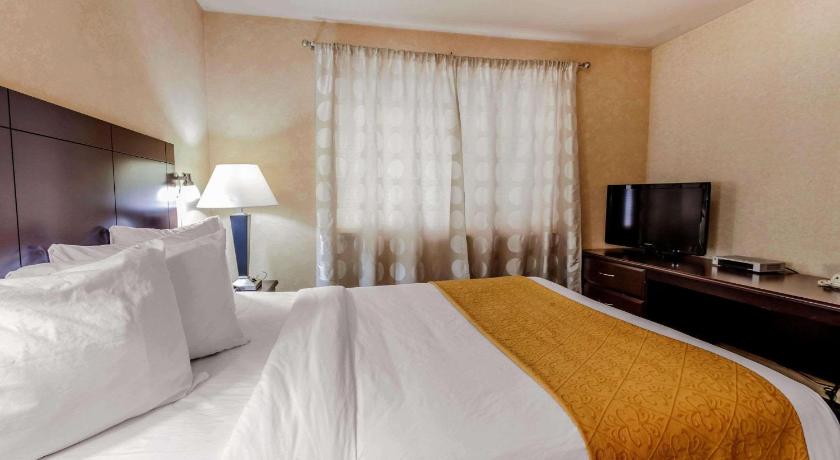 Quality Inn Near Seattle Premium Outlets Arlington