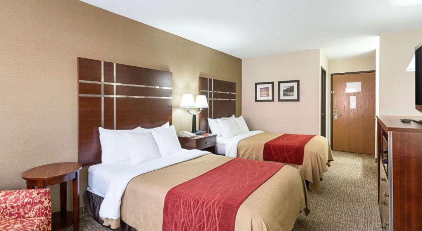 Quality Inn Parkersburg North-Vienna photo