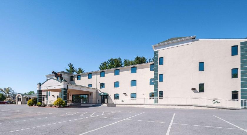 Rodeway Inn & Suites