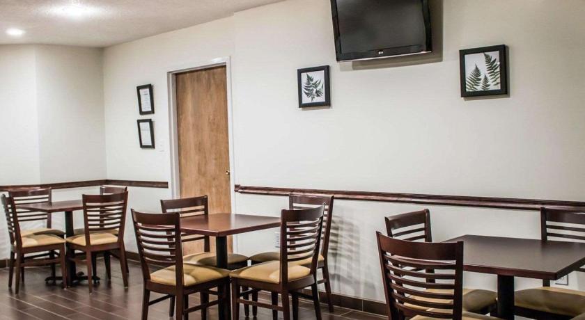 萨默斯维尔 (西弗吉尼亚州) Sleep Inn Summersville - New River Gorge Area 2星级 酒店 泳池