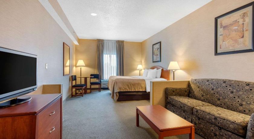 Quality Inn & Suites Benton - Draffenville