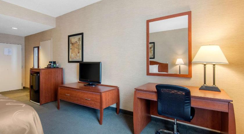 Quality Inn & Suites Benton - Draffenville