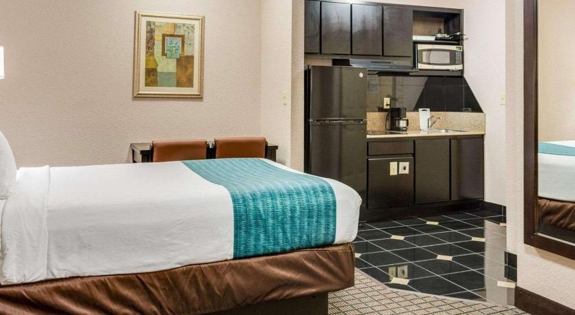 Suburban Extended Stay Hotel