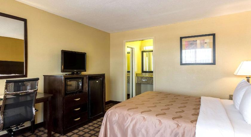 Quality Inn & Suites Baton Rouge West - Port Allen