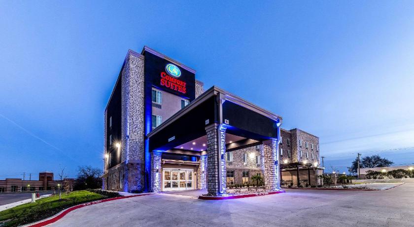 Comfort Suites Grand Prairie - Arlington North