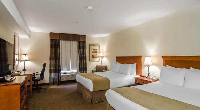 Quality Inn & Suites Grand Prairie