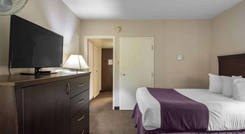 Quality Inn & Suites Yellowknife