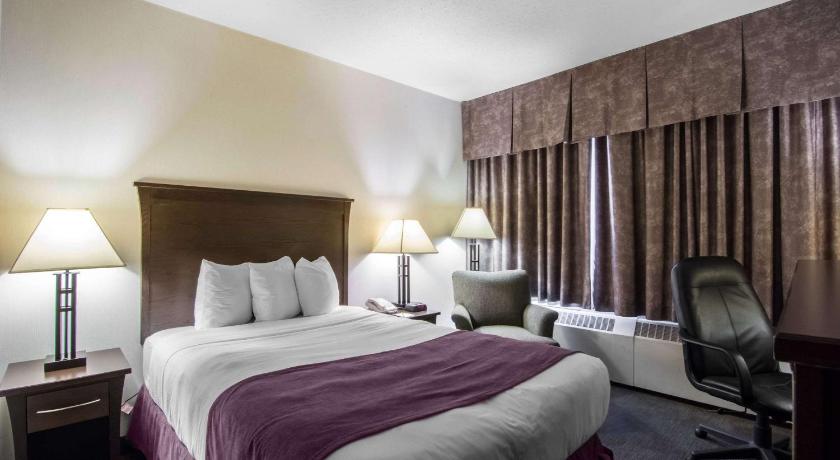 Quality Inn & Suites Yellowknife