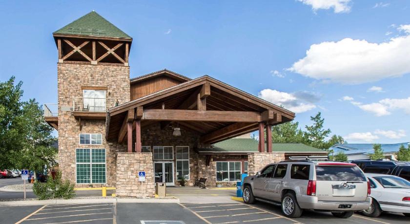 Quality Inn & Suites Summit County Silverthorne