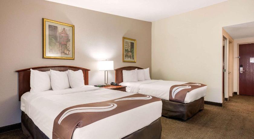 Quality Inn & Suites Tarpon Springs South