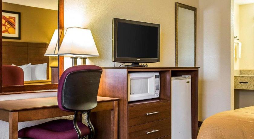 Quality Inn & Suites Morrow Atlanta South