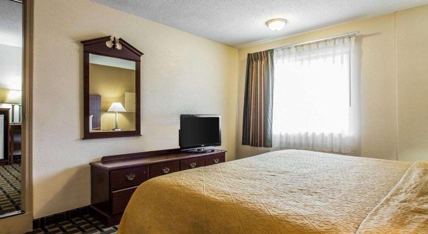 Quality Inn & Suites Morrow Atlanta South