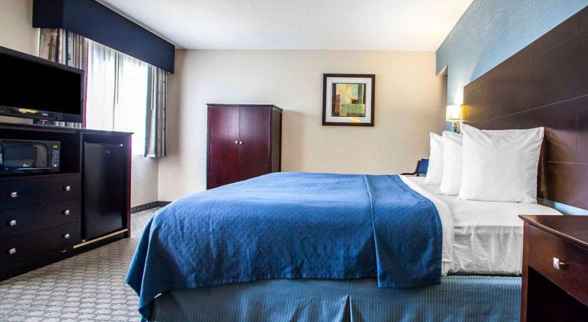 Quality Inn & Suites Ankeny-Des Moines