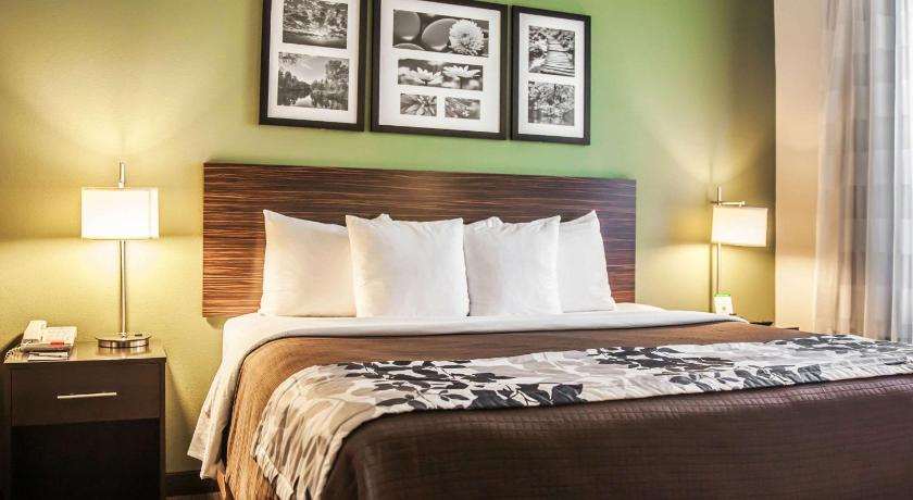 Sleep Inn and Suites Downtown Inner Harbor photo