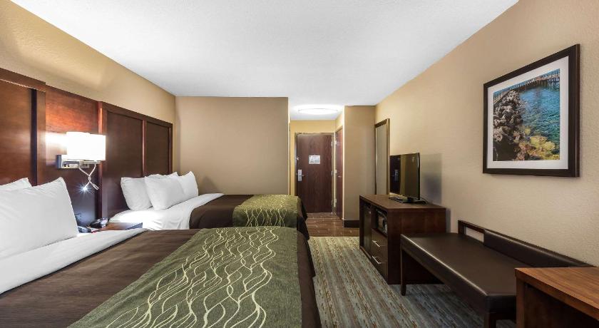 Comfort Inn Bay City - Riverfront