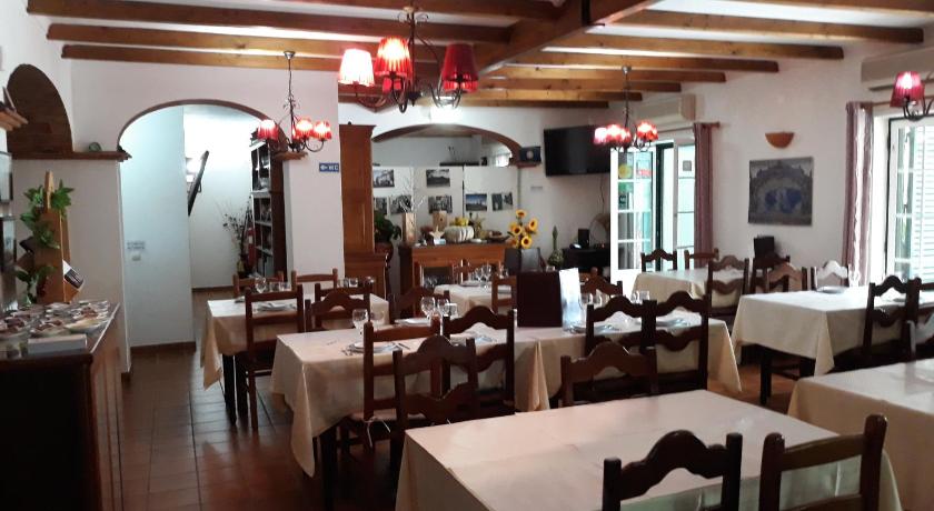 圣地亚哥杜卡塞姆 A Deolinda 3星级 民宿 设施