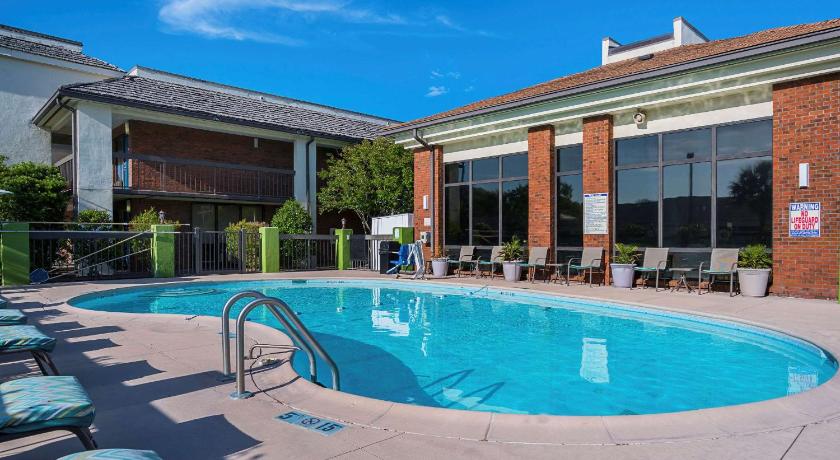 Quality Hotel Morehead City near Atlantic Beach