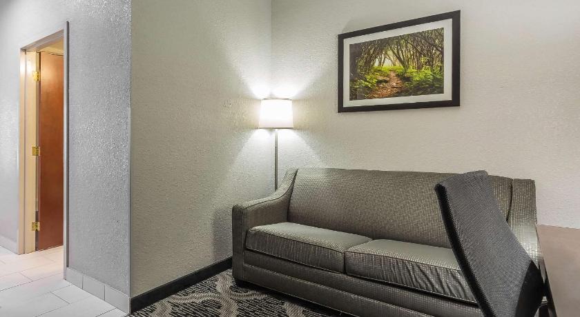 Quality Suites Pineville - Charlotte