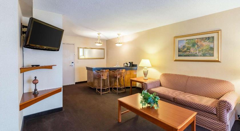 Quality Inn and Conference Center I-80 Grand Island