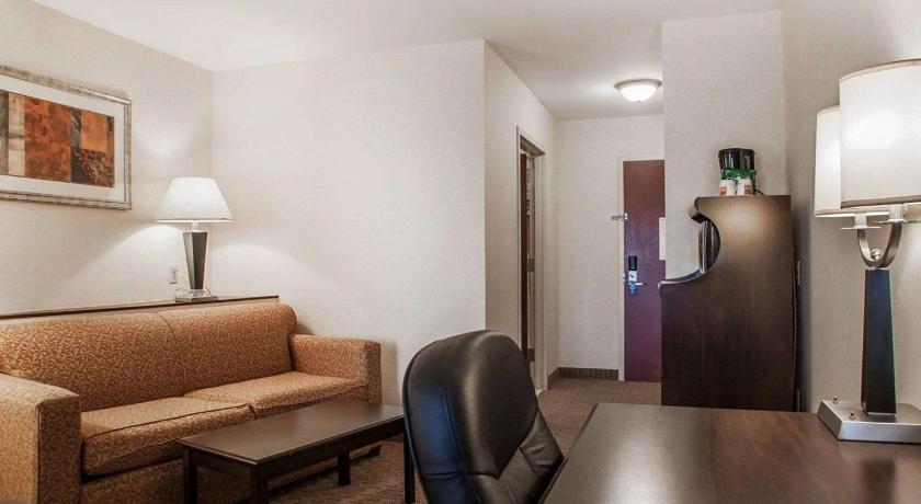 Comfort Suites Mahwah - Paramus