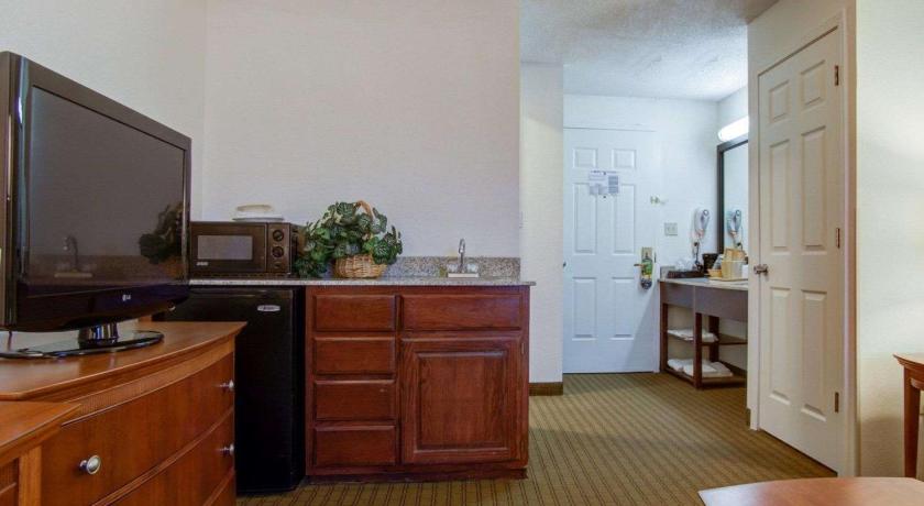 Comfort Inn Muskogee near Medical Center