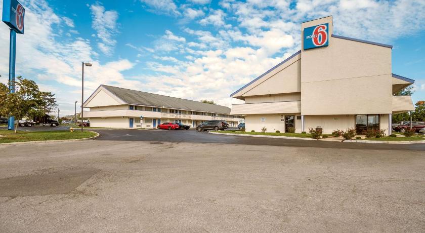 Motel 6-Grove City, OH