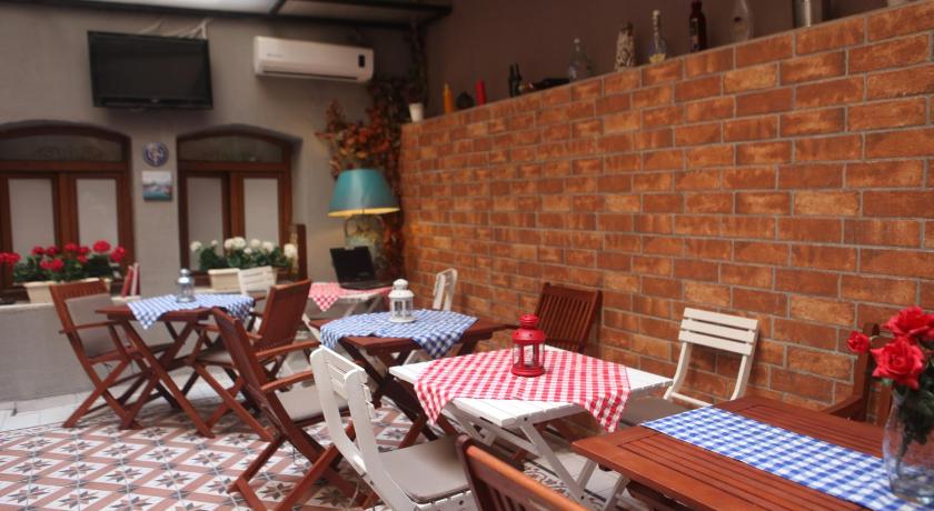 Tom Square Boutique Hotel - image 16