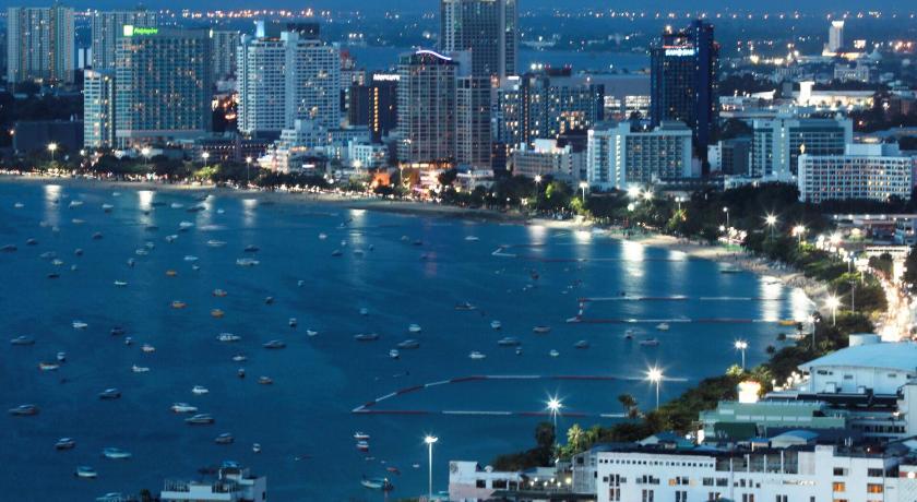 Unixx South Pattaya By Yan Yin Apartment Deals Photos - 