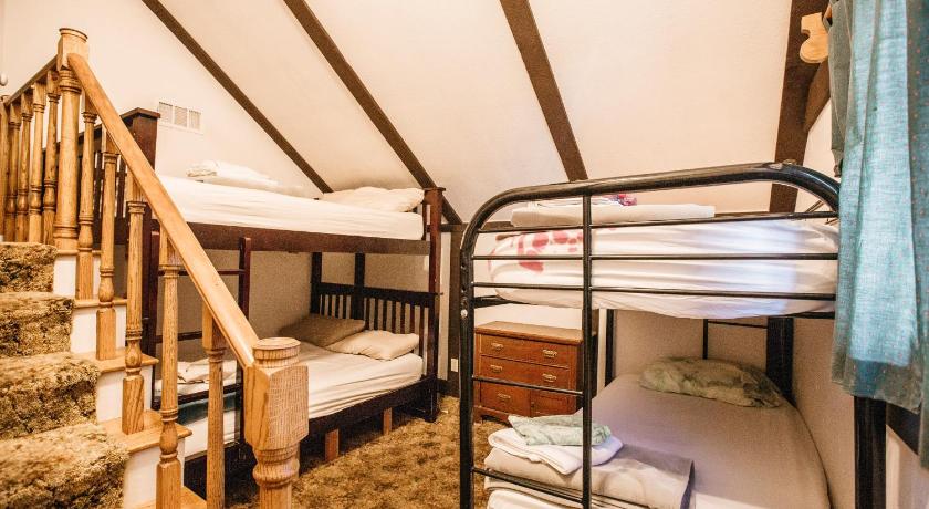 Image of Quadruple Room 6