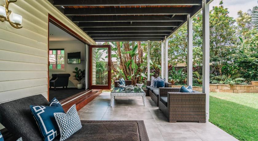 Balmoral Queenslander photo
