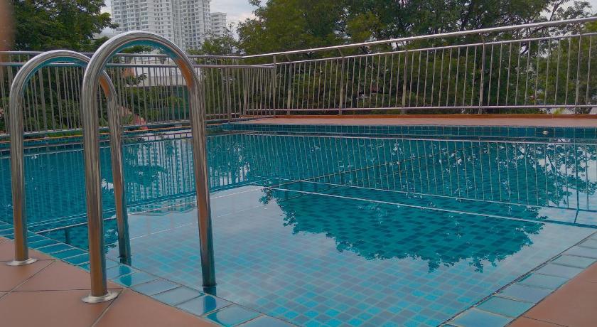 APARTEL OPP SPICE ARENA (4 ROOMS) photo
