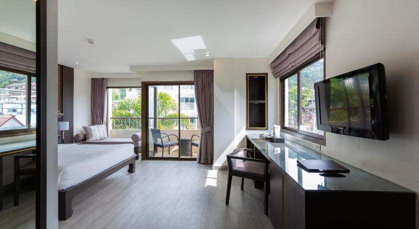 Image of Deluxe Room 4