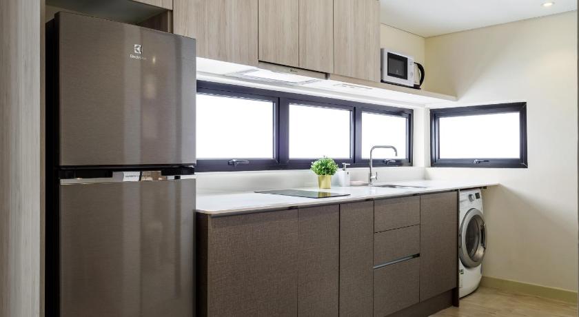 Image of 2 Bedroom 4