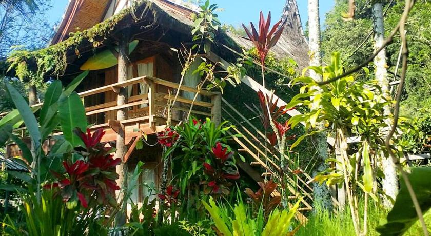 Tampilan SUMATRA ECORESORT