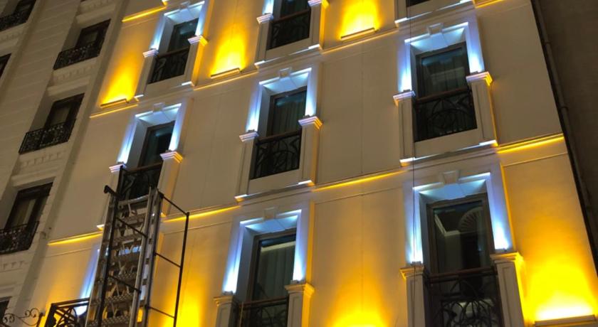 The Meretto Hotel LALELi