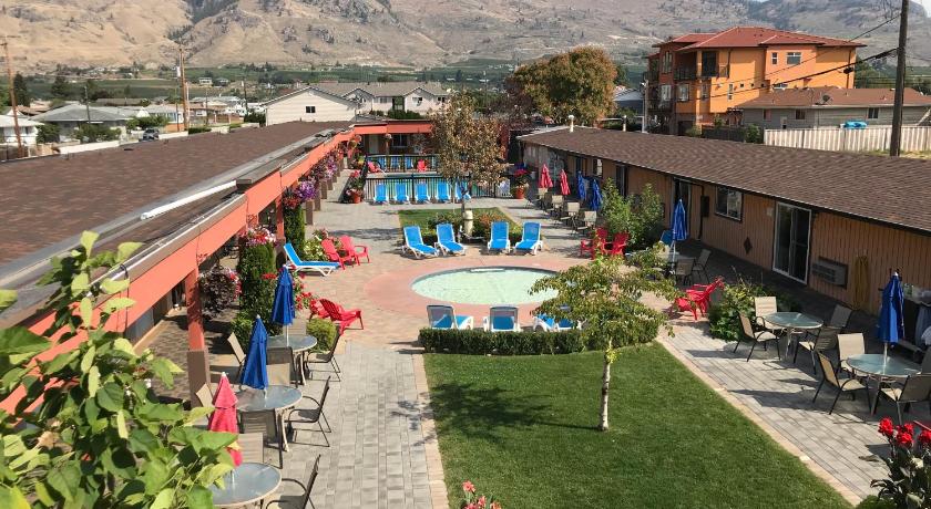 Sahara Courtyard Inn Osoyoos