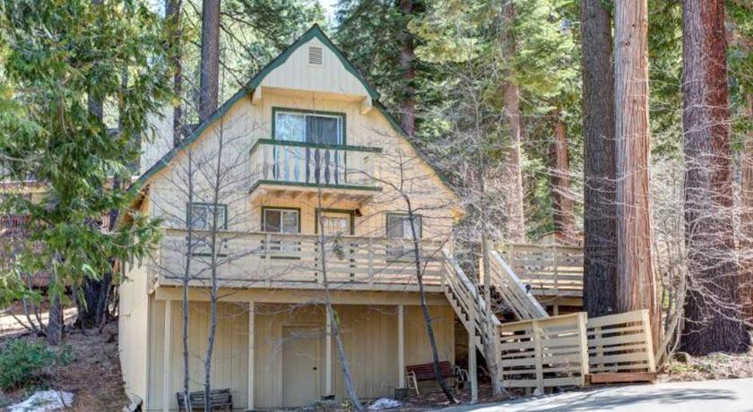 Book Brookside Cottages Inside Yosemite National Park Yosemite