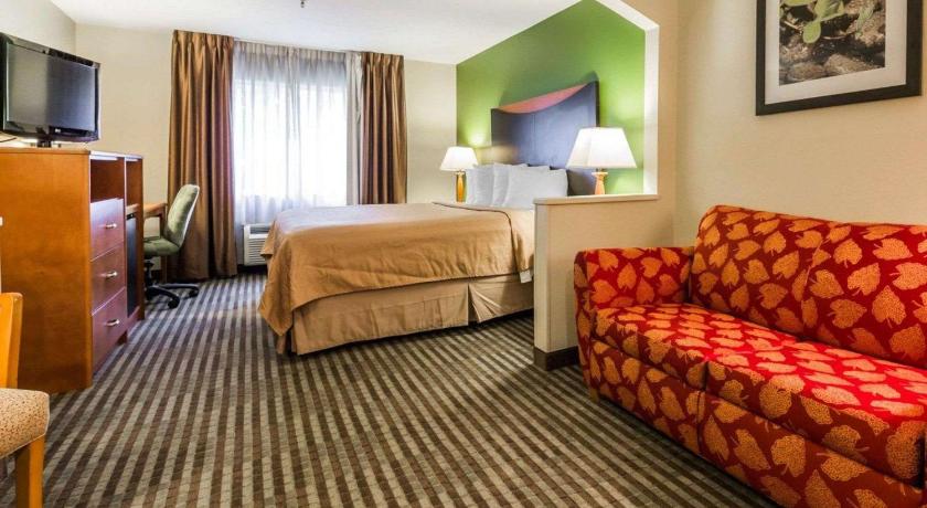 Quality Inn and Suites Birmingham - Highway 280