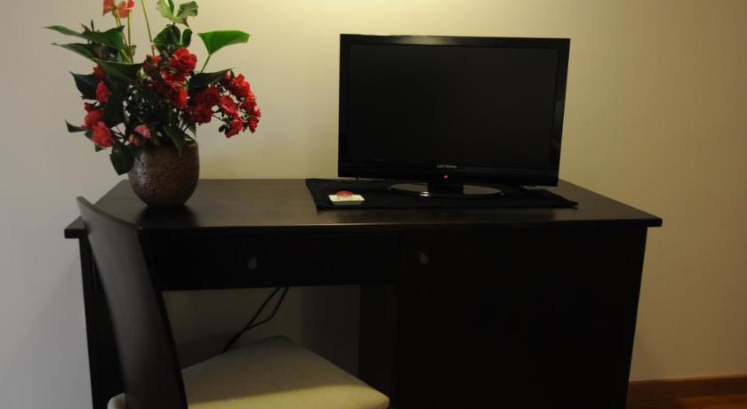 ヴィラ・ノヴァ・デ・パイヴァ Senhor dos Perdoes Alojamento Local 3つ星 ホテル プール