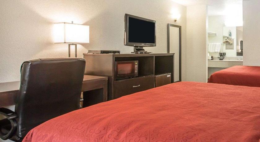 Quality Inn and Suites Woodland - Sacramento Airport