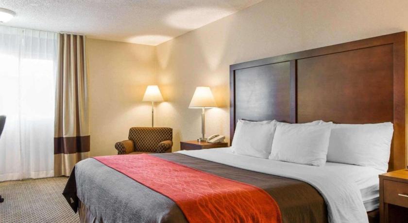 Comfort Inn & Suites Moreno Valley near March Air Reserve Base