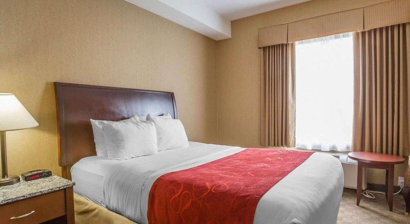 Comfort Inn and Suites Airdrie